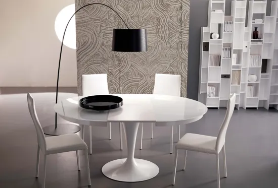 Eclipse Extending Dining Table Seats 6 to 8 guests, Made in Italy Eclipse Extending Dining Table Seats 6 to 8 guests, Made in Italy
