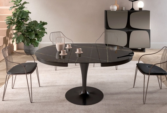 Eclipse Extending Dining Table Seats 6 to 8 guests, Made in Italy