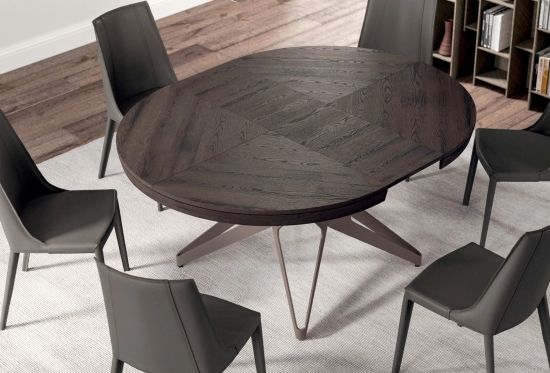 Biground, extendable round dining table