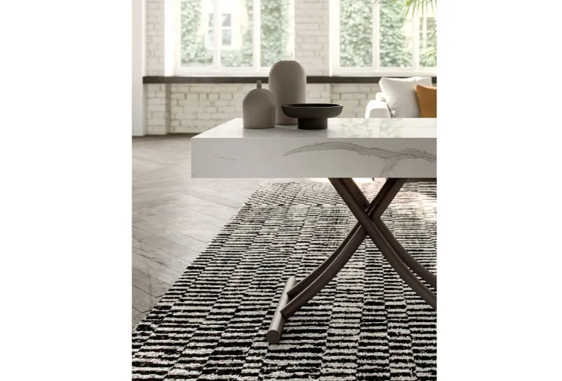 Extending Lifting Coffee Table | Extends to Seat up 8 Guests