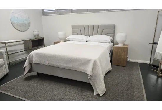 Continental King Air Storage bed, Cleopatra Headboard