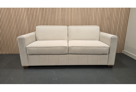 Small 2.5 Seater Vasca, Slim Arms, Velvet Wonderland Moss | Furl