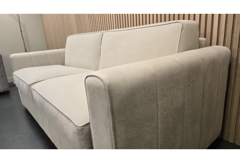 Small 2.5 Seater Vasca, Slim Arms, Velvet Wonderland Moss | Furl