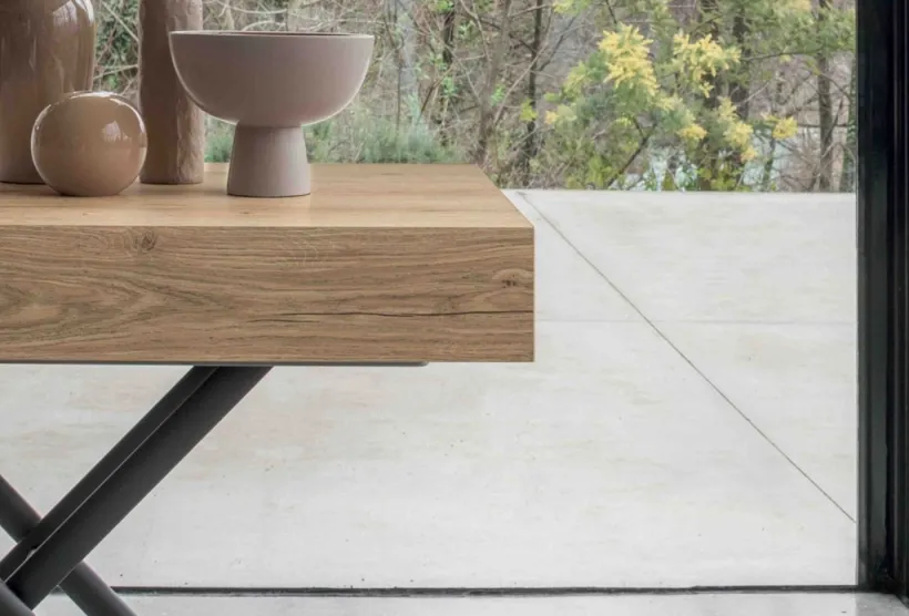 Loft, a Height-Adjustable Coffee Table | Extends to Seat 6