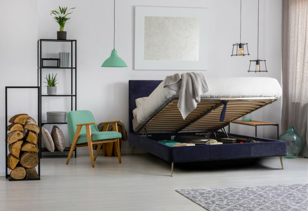 Storage beds for Airbnb. Furl MIRAGE storage bed