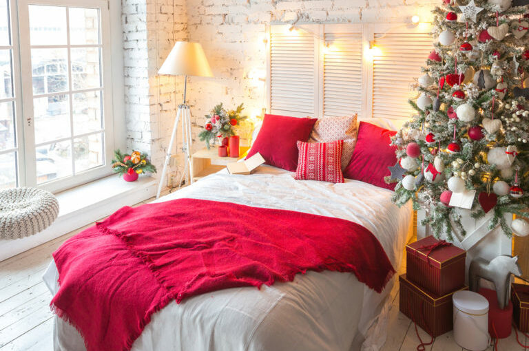 Furl Guide to Organising Under Bed Storage for Christmas
