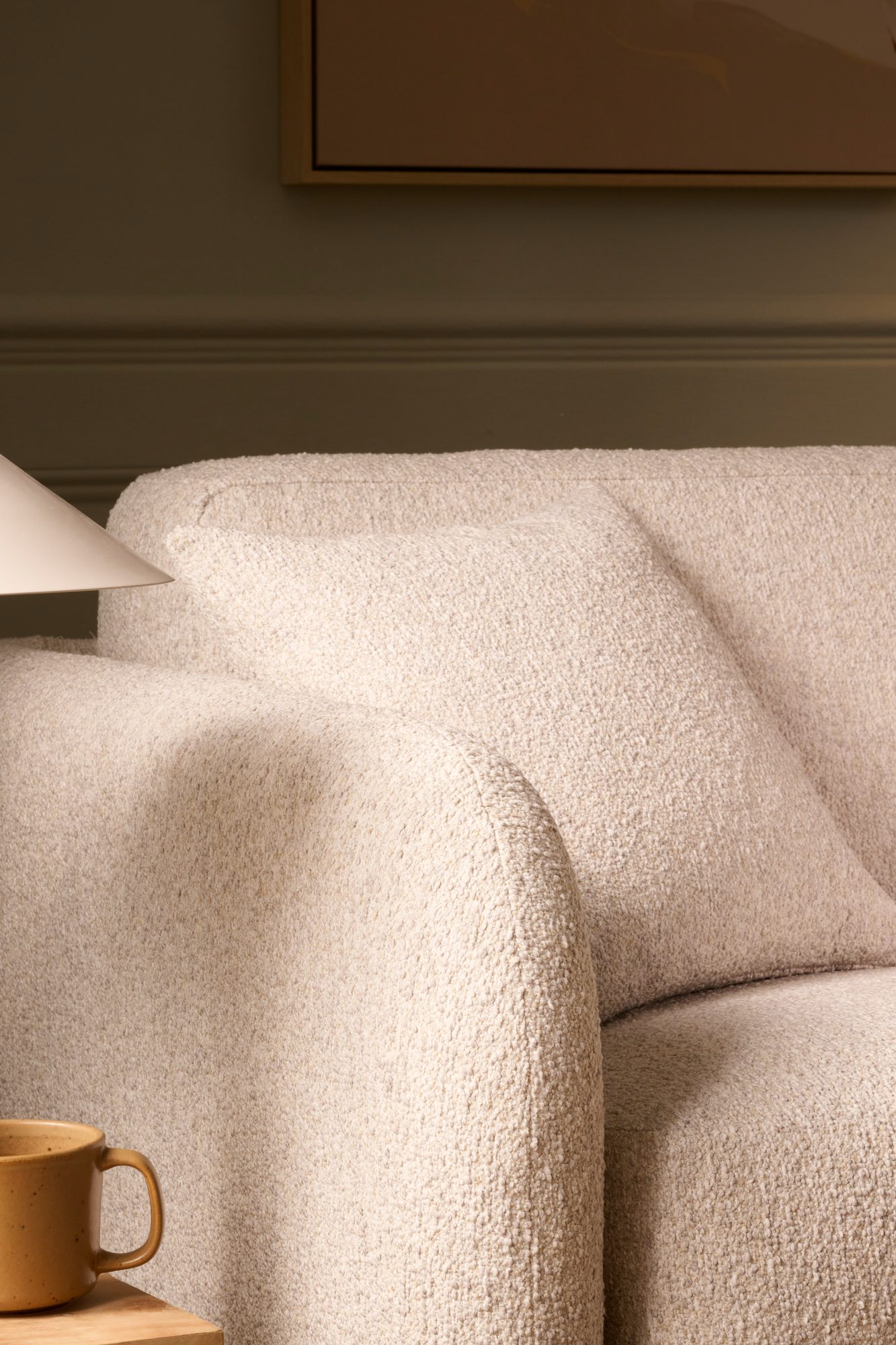 Cocoon arm curve portrait detail