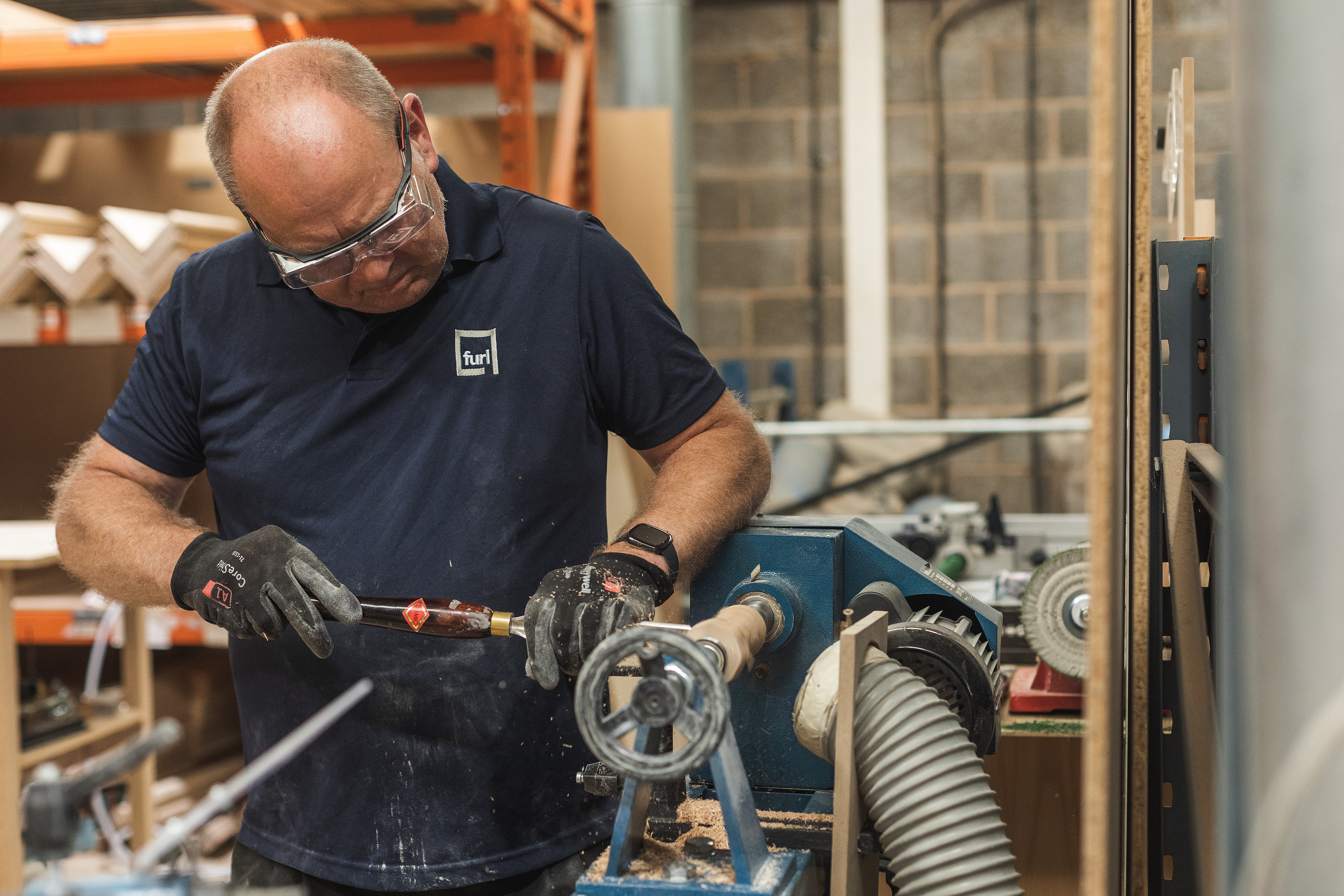 A Furl maker at work