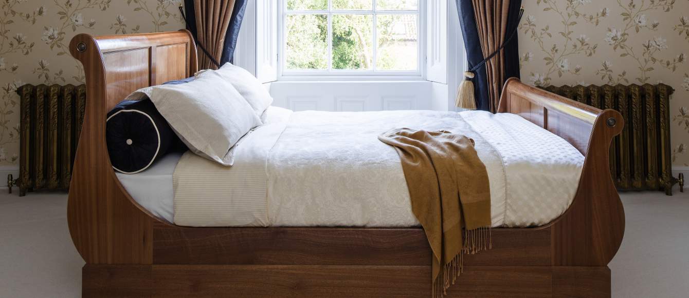 Wooden Sleigh Beds Sleigh Beds With Storage Solid Wood