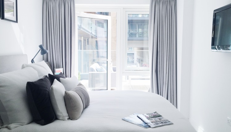 5 Ingeniously Clever Space Saving Hacks – Infographic